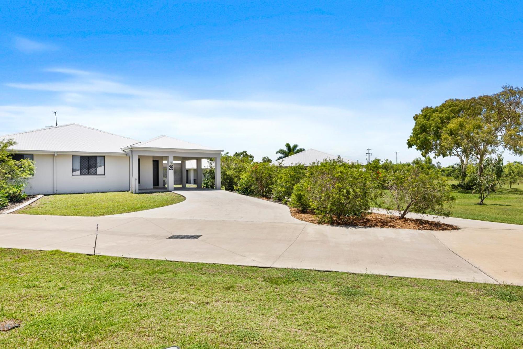 Casa Nostra Motel Rockhampton Esterno foto